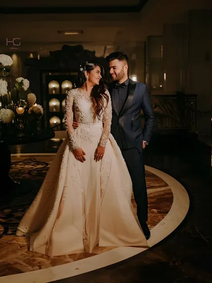 I created this custom-tailored navy tuxedo for my client Anirudh Garg's memorable night. The deep blue offers a sophisticated alternative to black, while the fit ensures pure elegance.