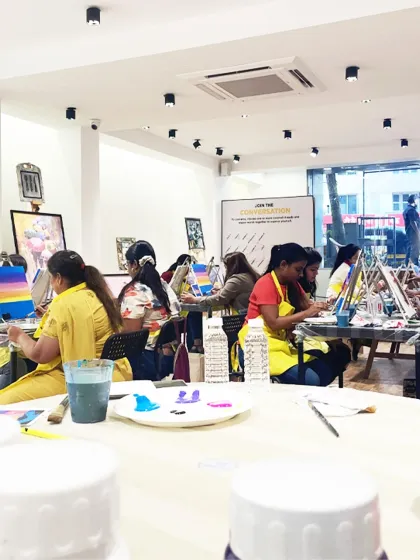A shot from inside my new Thane studio during a workshop. It's a bright, welcoming space perfect for artists of all levels to come together and create.