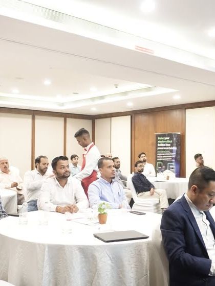 A view of the engaged audience at my Bombay seminar, dedicated to learning about innovative energy solutions.