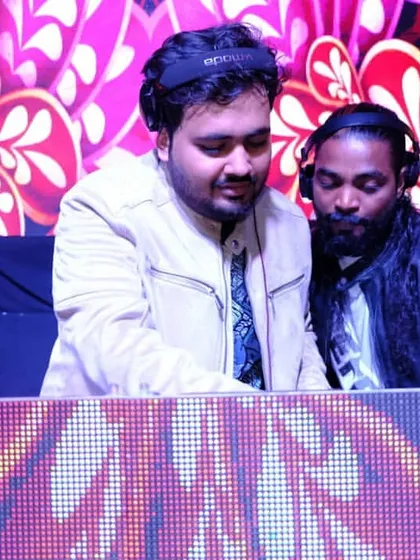 A throwback to a New Year's Eve gig with my crime partner, DJ Mons. We always have a blast performing together and pushing the energy to the next level.