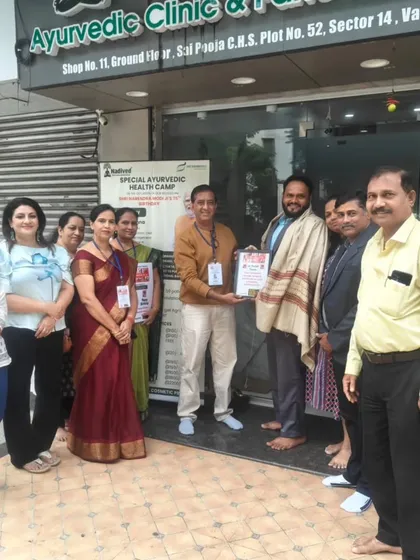 A group photo with the team and dignitaries at our successful health camp. Together, we are working to bring the benefits of Ayurveda to more people in Navi Mumbai.