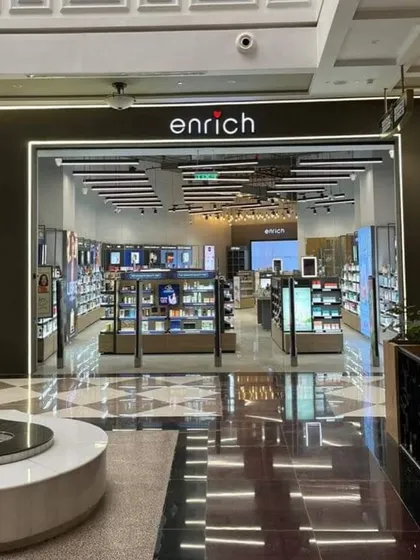 The completed storefront for the Enrich salon, a leading name in the beauty industry. Our goal was to create a modern and premium facade that reflects the brand's identity and stands out in a busy commercial area.