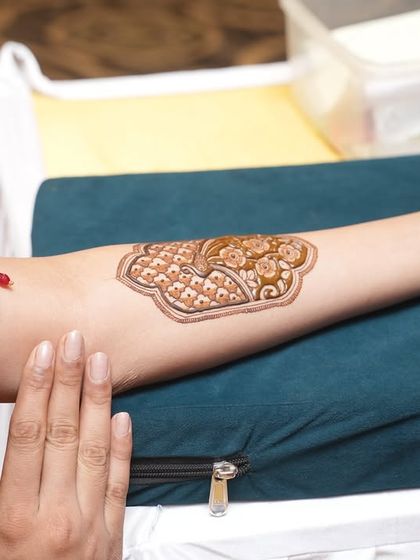 Traditional & Festive Styles photo 13