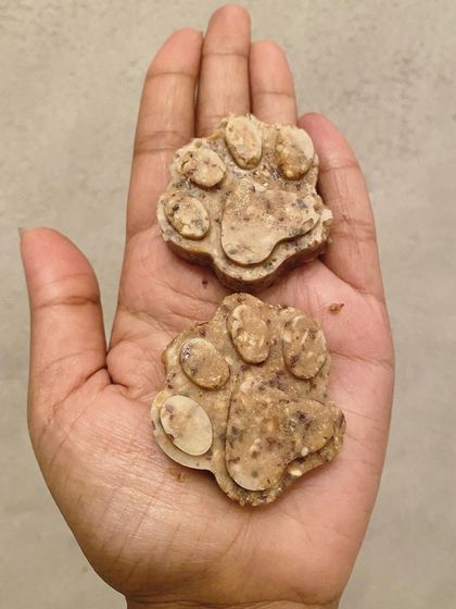 DoggyBox - Custom Dog Bakery Healthy Bites & Cookies photo 3