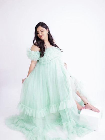 Solo Radiance: Portraits of the Mother-to-Be photo 70