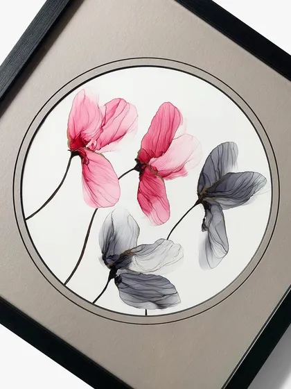 A full view of one of the floral pieces. The round mat perfectly contains the artwork, creating a focal point that is both modern and timeless.