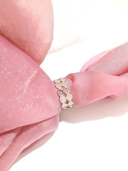 A beautiful product shot of the Diamond Polki eternity ring, showcasing its double band and the 1.33 carats of uncut diamond sparkle.