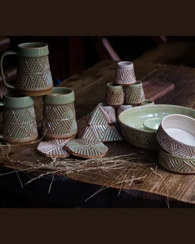 Handmade Pottery & Custom Commissions