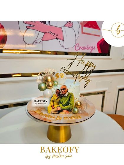 Celebrating 59 years of love with this special pineapple almond cake for a wonderful couple. I love adding a personal touch with a photo to make it even more memorable.