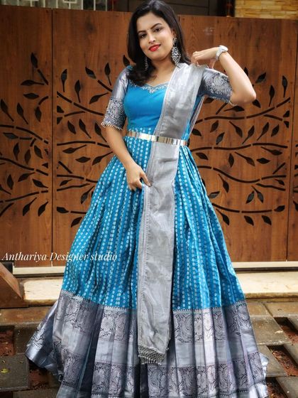 Anthariya Rentals - Gown & Contemporary Wear Rental Chic Indo-Western & Co-ord Sets photo 9