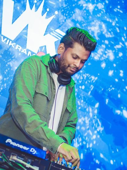 Vikram AK - Live Event DJ Services In the DJ Booth photo 6