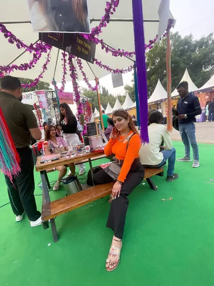 Here I am at our stall at the So Delhi Boho Bazaar. It was so much fun meeting everyone and bringing our nail and face art to the festival.