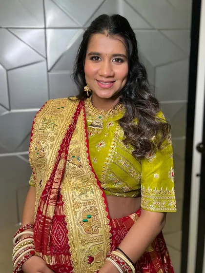 A happy and glowing mom-to-be. My goal is always to make my clients feel beautiful and confident, especially during such a memorable time.