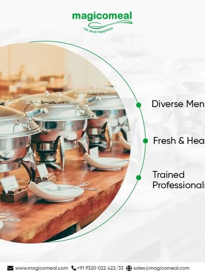 My service is built on three pillars: a diverse menu, fresh and healthy food, and trained professionals. This image of a clean and organized buffet station reflects these core values.