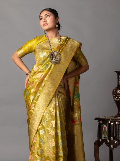 Festive & Traditional Ensembles photo 20