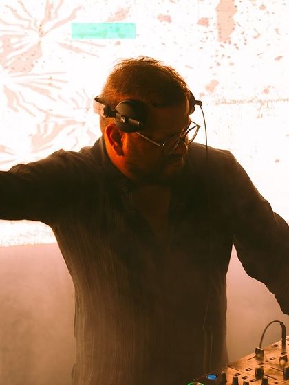 Digvijay Singh Thakur - DJ Services for Events & Parties Shor Bazaar: The Live Experience photo 26