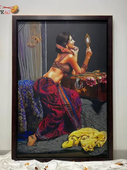 Parshuram Patil's hyper-realistic paintings demand a frame that is both elegant and unobtrusive. We chose a floating frame style to create a subtle separation between the artwork and its border, allowing the incredible detail and emotion of the piece to command the viewer's full attention.