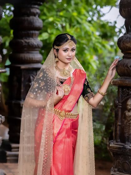 Thesparklebox - Occasion Wear Jewellery Rental Grand Temple Jewellery photo 12