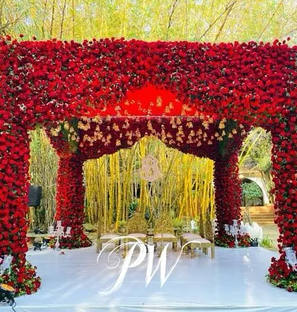 You can never go wrong with classic romance. We drenched this entire mandap in thousands of fresh red roses, creating a breathtaking floral masterpiece that was both dramatic and incredibly romantic for this Muhurtham ceremony.