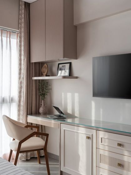 Bedrooms: Sanctuaries for Rest photo 11