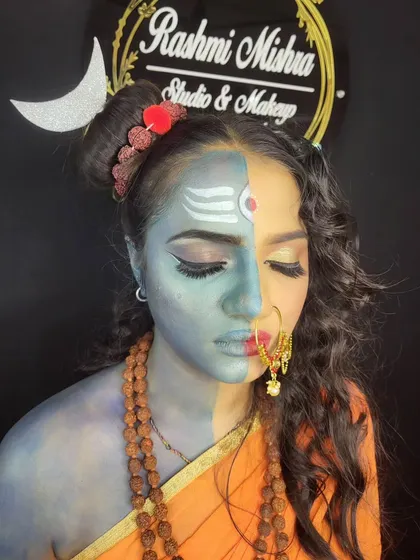 Makeup is an art form, and in my course, we push creative boundaries. This is a close-up of our Ardhanarishvara look for Mahashivratri, blending divine masculine and feminine energies through advanced makeup techniques.