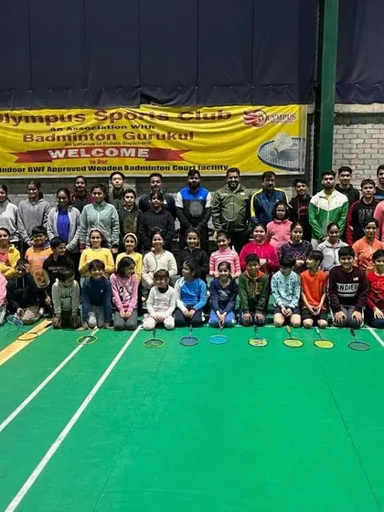 A group photo of all the students who attended the special interaction with our expert panel coach at Olympus Sports Club, Noida.