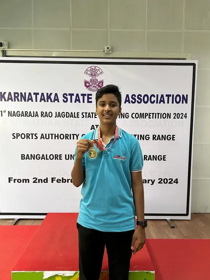 Onkar with his gold medal from the Air Rifle Men's team event at the 1st Nagaraja Jagdale competition.