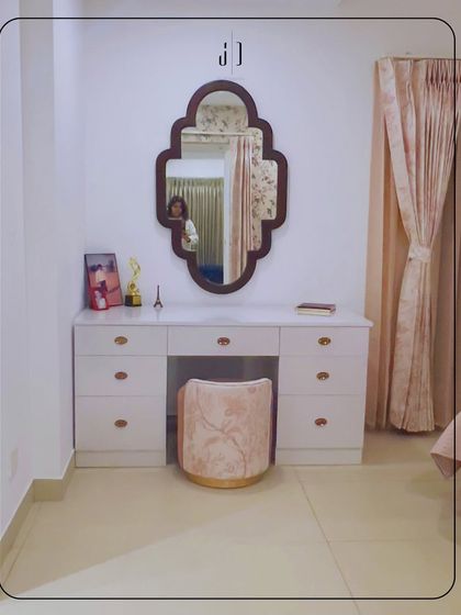 Jyoti Dabral - Residential Interior Design Serene & Luxurious Bedrooms photo 17