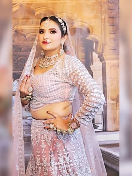 Festive & Traditional Looks photo 16