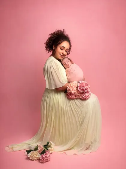 The beautiful actress Pearle Maaney with her newborn daughter. This was such a warm and lovely session, full of genuine joy.