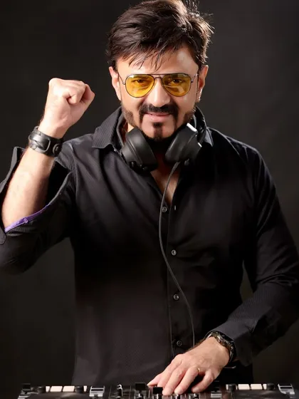 Getting ready for a night of pure retro power. This is the look of the 'Retro King' in his element. A good photoshoot always gets me pumped for the next gig.