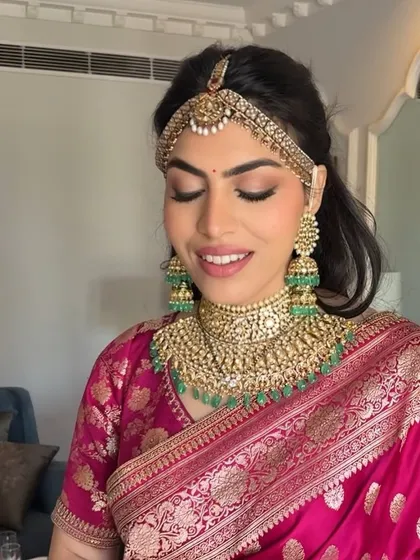 Radiant in love. This is Varda's first look as a Mrs. We gave her a soft, rosy look focusing on her natural bridal glow. Happiness, joy, and love shine through.