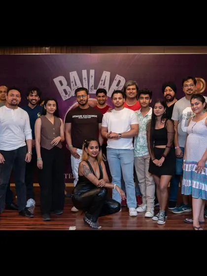A group photo from the Bailar Conmigo 2.0 workshop. It was an honor to teach such a talented and enthusiastic group of dancers.