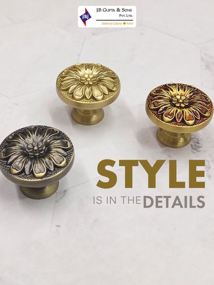 True style is in the details. These floral cabinet knobs, available in multiple antique and polished finishes, are the little touches that make a big impact.