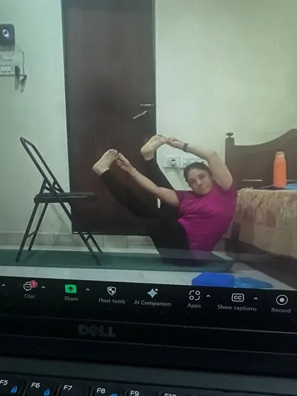 A screenshot from our 5 PM intermediate class. This batch is great for new yoga teachers or anyone wanting to make their concepts clean and correct.