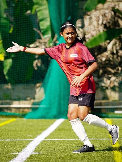 Girls on the Pitch photo 29