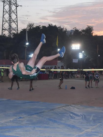 Flying towards success. A spectacular mid-air performance in the high jump at TrackNights.