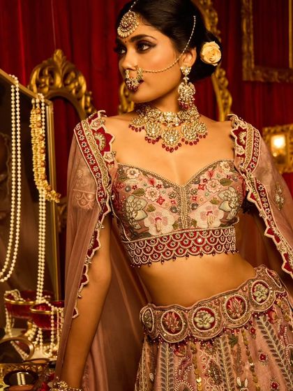 Artful Bridal Hairstyles photo 44