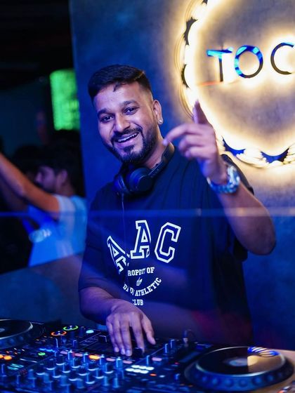 DJ Bose - Private Event DJ Behind the Decks photo 18