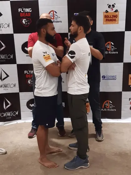 The face-off before the fight in Bareilly. The intensity is real even before they step into the cage.
