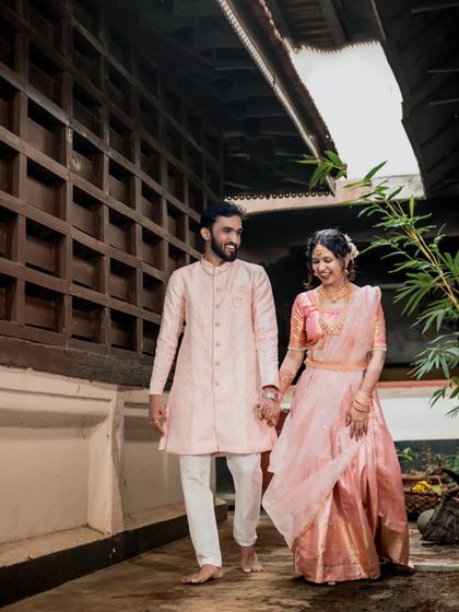 AJ Picture Company - Wedding & Couple Photography The First Promise: Engagement Stories photo 9