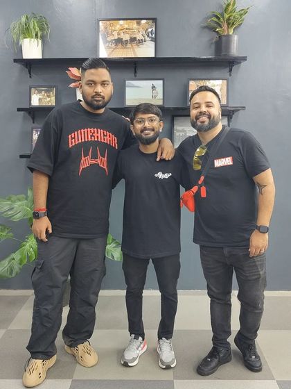 With two of Indian Hip-Hop's finest, DJ Proof and DJ Sa, at the shop. I got them looking fresh with pre-gig haircuts, making sure their look was as sharp as their beats for their upcoming shows.