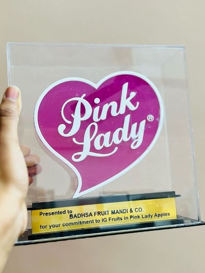 Gift Hamper - Corporate Gifting Branded Corporate Hampers photo 7