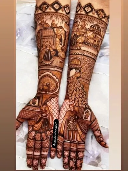 This design is packed with story elements, including a doli scene, a varmala portrait, and beautiful peacock figures.