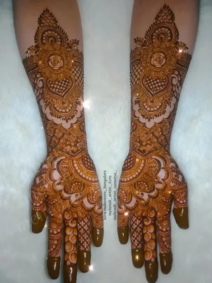 Azra Mehendi - Mehendi Artistry Full Bridal Mehendi photo 55