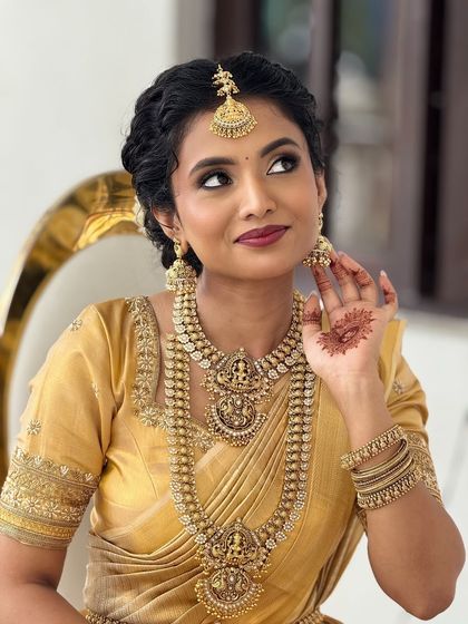 Sneha Kiran - Bridal & Event Makeup Artistry Traditional South Indian Muhurtham Brides photo 3