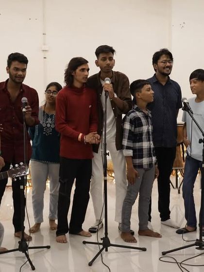 A mixed-age group of our students performing a choral piece. Our showcases bring together learners from different programs, creating a beautiful blend of voices and experiences.