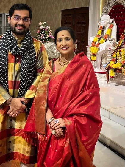 It was an absolute honor to share the stage with the legendary Padmashree Vidushi Aruna Sairam amma. Accompanying such a brilliant artist is a profound experience that I cherish.