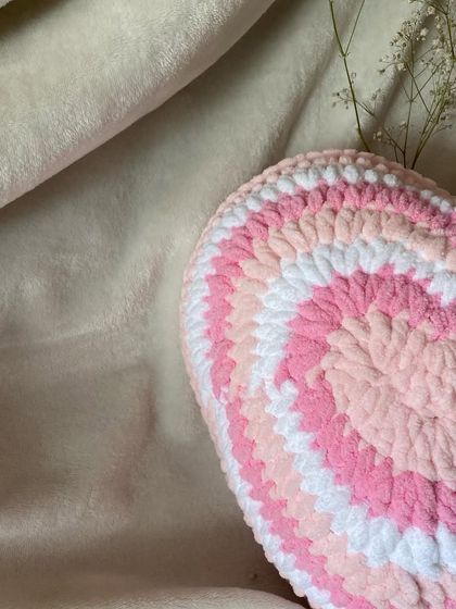 Cozy Comforts: Handmade Blankets & Pillows photo 3