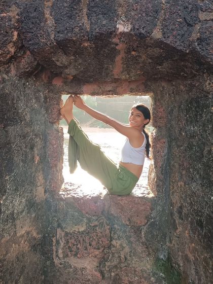 Gowri Murthy - Yoga & Mindful Movement Yoga Asana: Strength, Balance & Flexibility photo 22